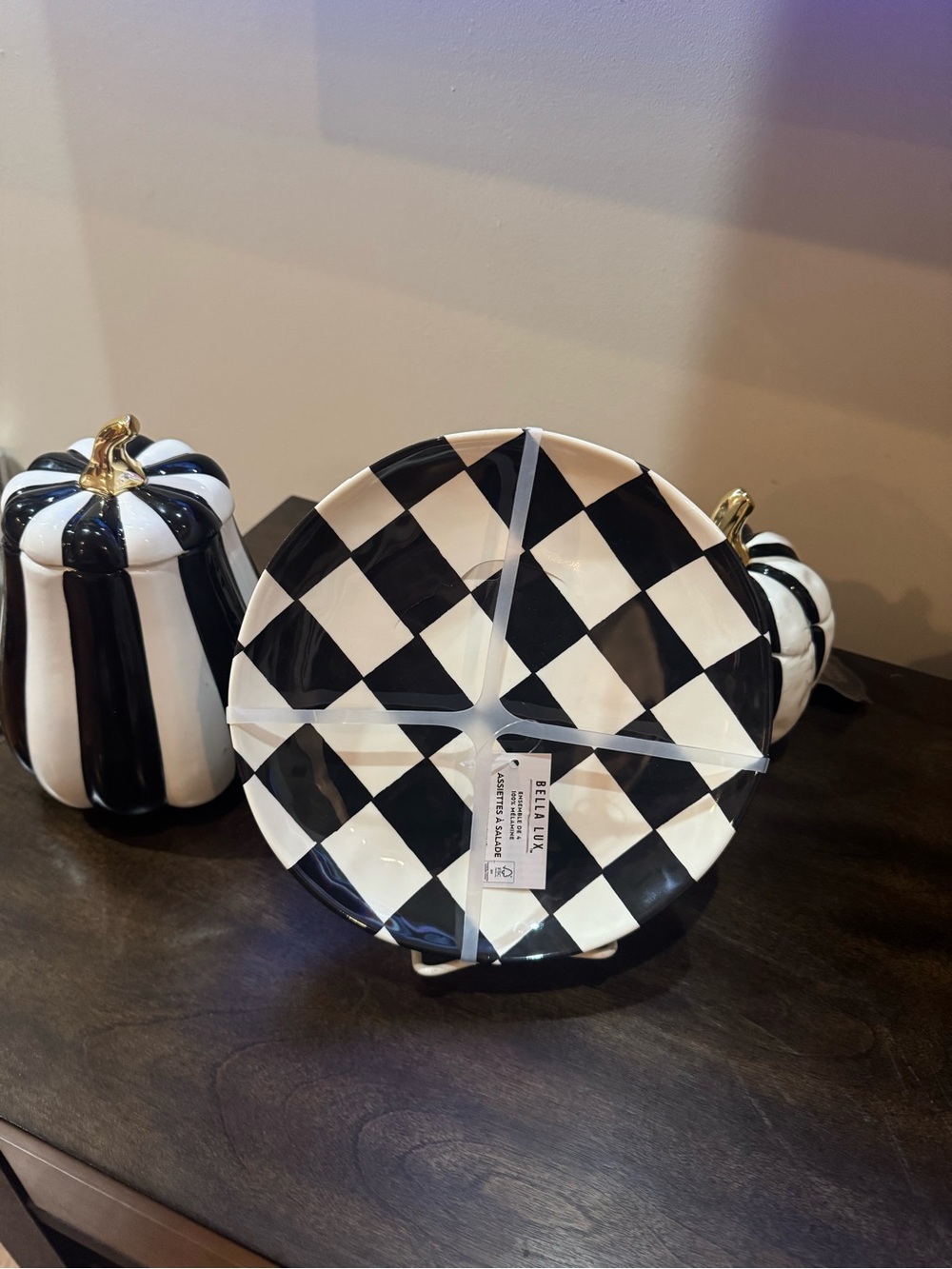 BELLA LUXE” BLACK/WHITE  CHECK MELAMINE SALAD DINING PLATES BUNDLE SET